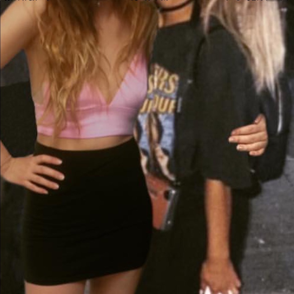 Ariana Grande inspired baby pink crop top!